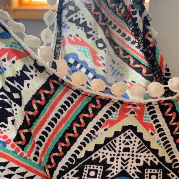 Adorable Romper with Lace Detail Sz Large - Rue 21 - Picture 4 of 5